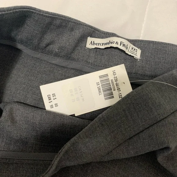 New Abercrombie & Fitch XXS Skirt - Picture 2 of 5